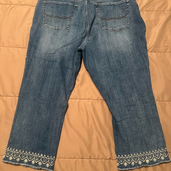 Luck Brand capri pant - Picture 2 of 2